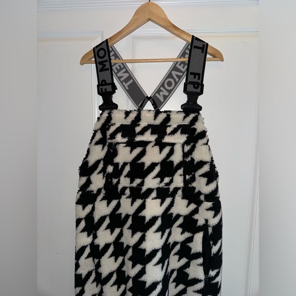 NWT Free People Movement Hit The Slopes Printed Salopette - Picture 7 of 16